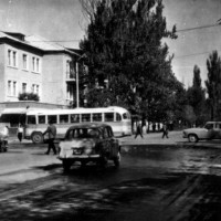 Перекресток проспекта Коммунистического и улицы Советской, вид на северо-запад